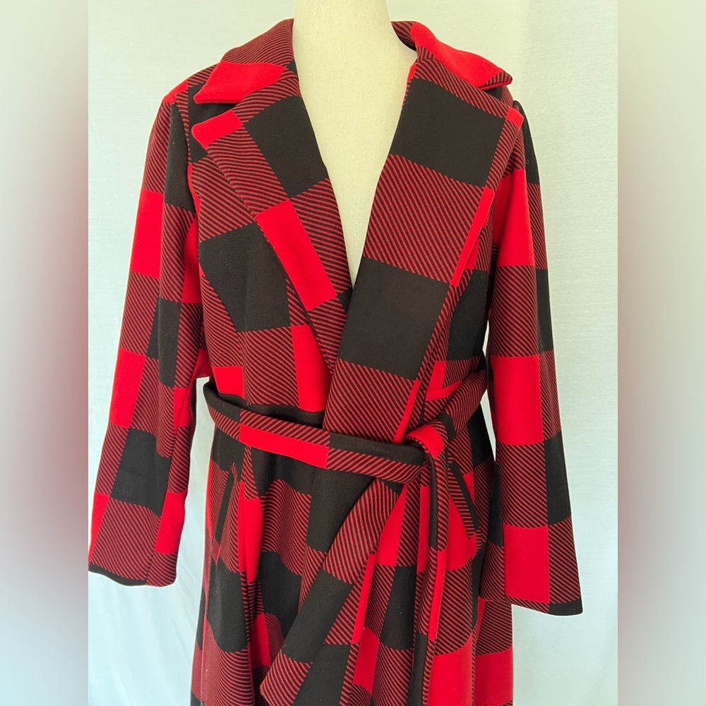 NWT Torrid Red Plaid Tie Waist Wrap Coat Size 3 (22-24) - Picture 2 of 16